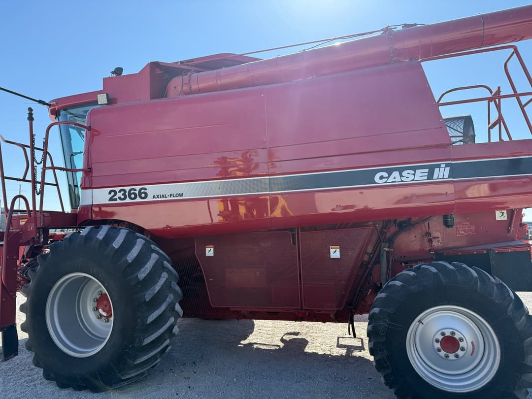 Image of Case IH 2366 Primary image