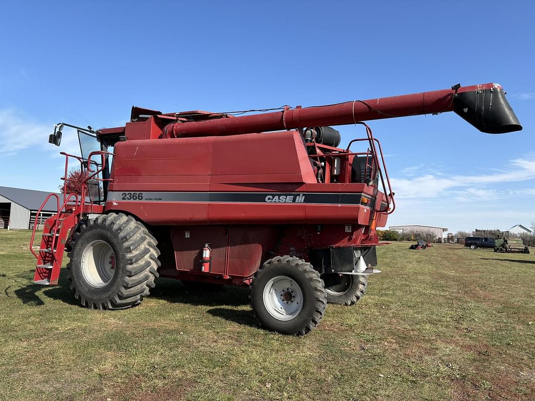 Image of Case IH 2366 Primary image