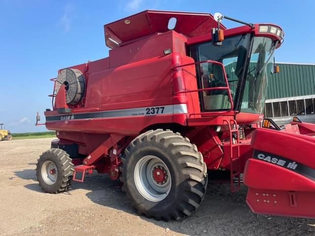Image of Case IH 2377 equipment image 1