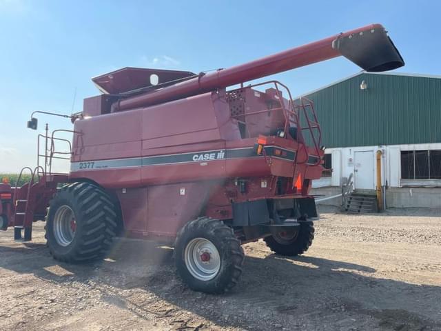 Image of Case IH 2377 equipment image 3