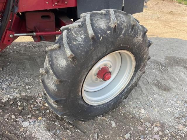 Image of Case IH 2377 equipment image 4