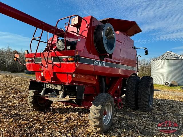 Image of Case IH 2377 equipment image 3