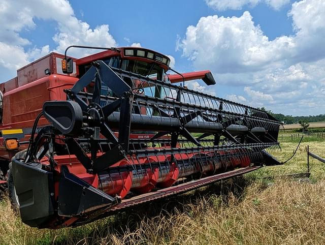 Image of Case IH 2377 equipment image 3