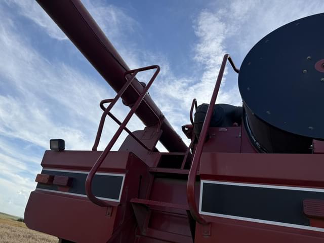 Image of Case IH 2388 equipment image 4