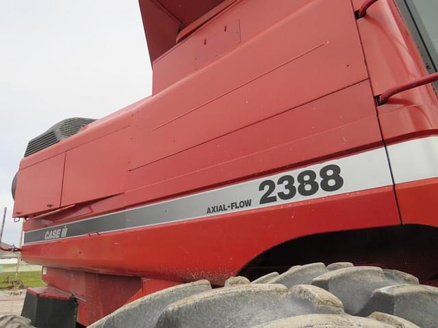 Image of Case IH 2388 equipment image 4