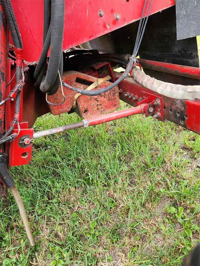 Image of Case IH 2388 equipment image 3