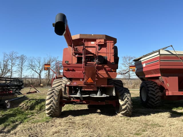 Image of Case IH 2388 equipment image 2