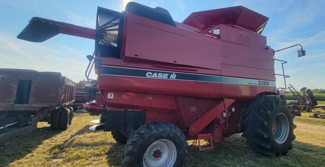 Image of Case IH 2388 equipment image 4