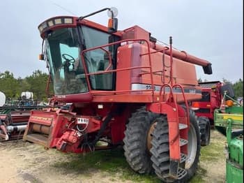 Case IH 2388 Equipment Image0