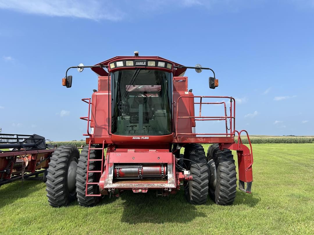 Image of Case IH 2388 Primary image