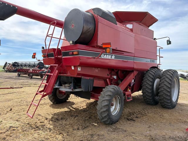 Image of Case IH 2388 equipment image 3