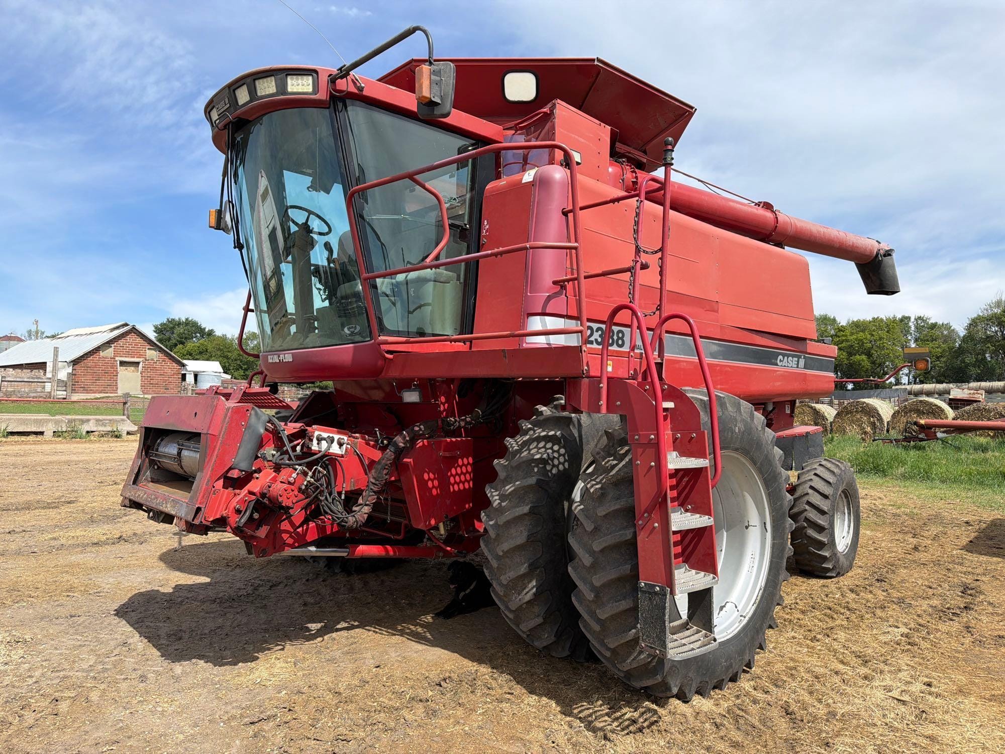 Case IH 2388 Equipment Image0