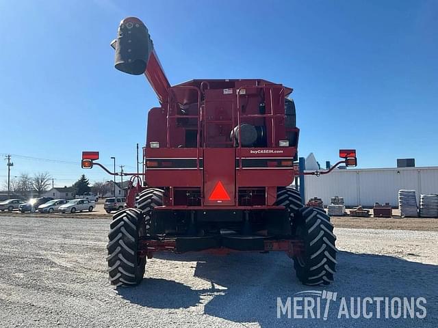 Image of Case IH 2388 equipment image 3