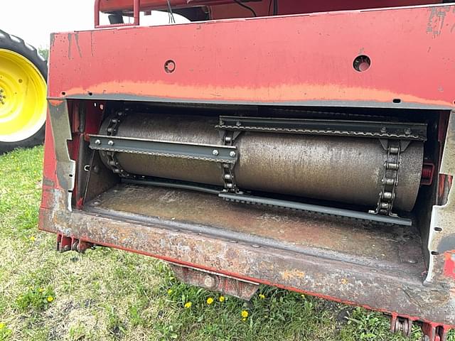 Image of Case IH 2388 equipment image 4