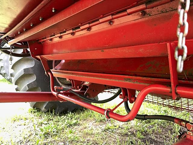 Image of Case IH 2388 equipment image 3