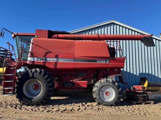Image of Case IH 2388 equipment image 4