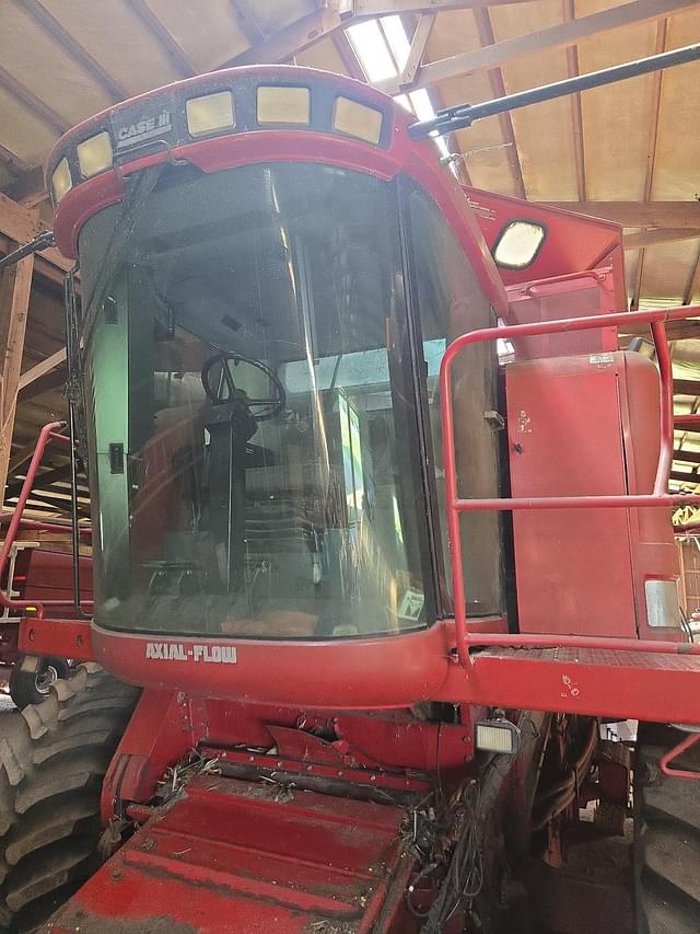 Image of Case IH 2388 equipment image 3