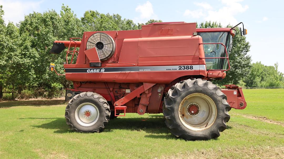 Image of Case IH 2388 Primary image