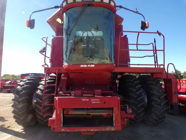 Image of Case IH 2388 equipment image 2