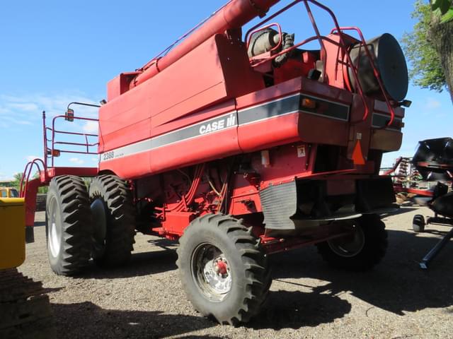 Image of Case IH 2388 equipment image 3