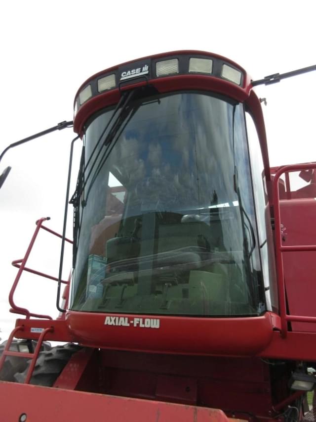 Image of Case IH 2388 equipment image 3