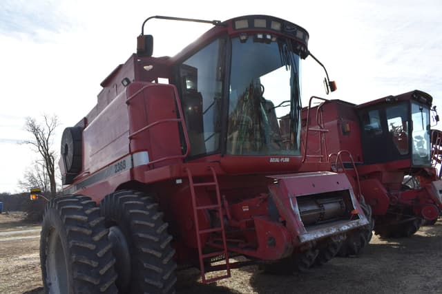 Image of Case IH 2388 equipment image 2