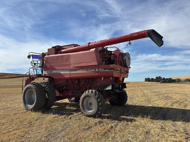 Image of Case IH 2388 equipment image 2