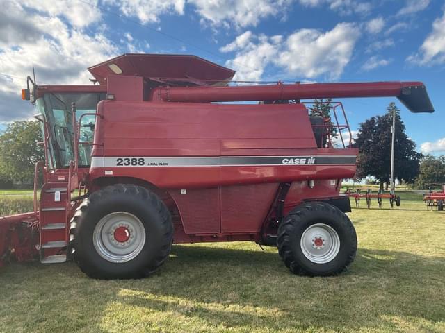 Image of Case IH 2388 equipment image 4