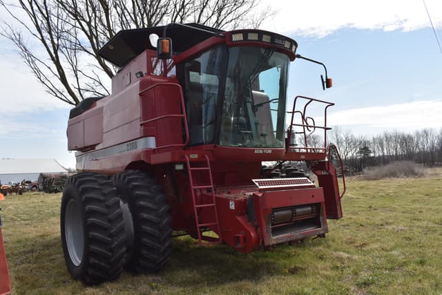 Image of Case IH 2388 equipment image 4