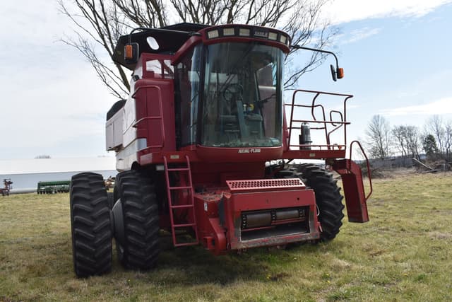 Image of Case IH 2388 equipment image 3