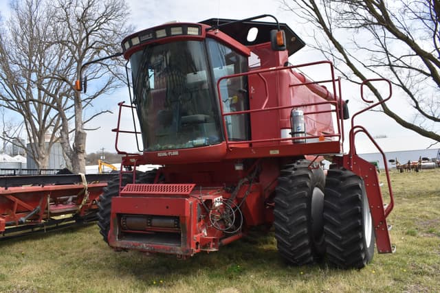 Image of Case IH 2388 equipment image 1
