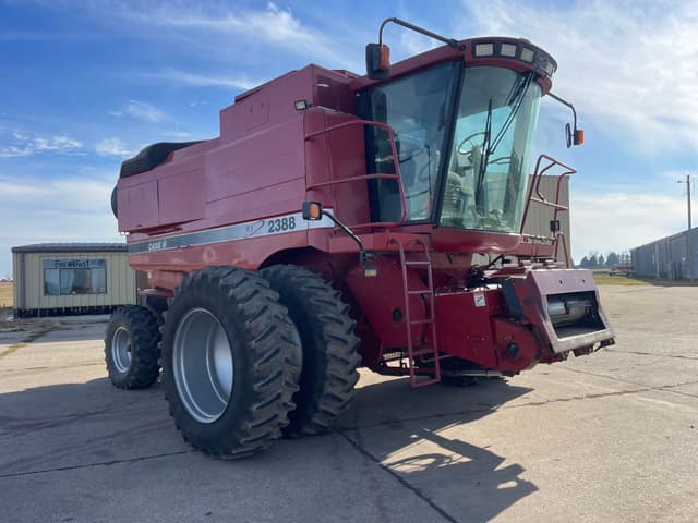 Image of Case IH 2388 equipment image 2