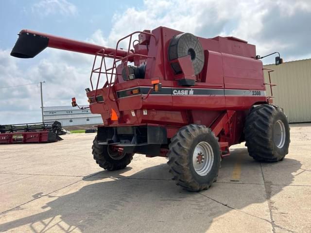 Image of Case IH 2388 equipment image 3