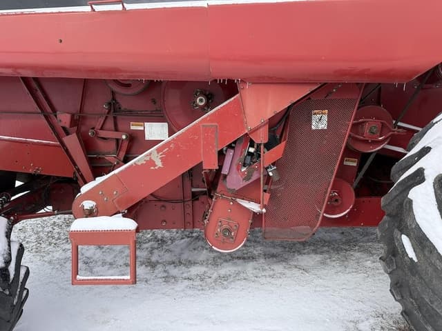Image of Case IH 2388 equipment image 3