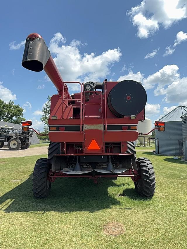 Image of Case IH 2388 equipment image 3