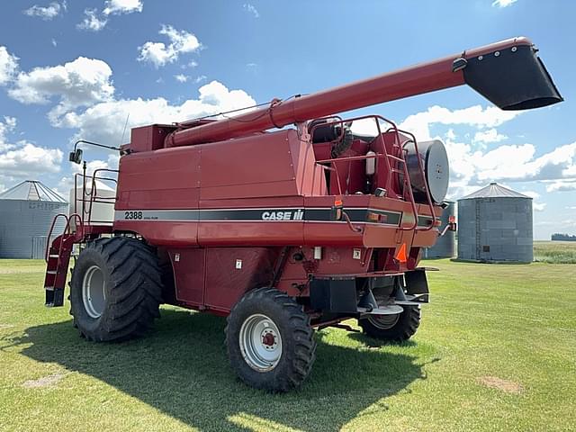 Image of Case IH 2388 equipment image 2