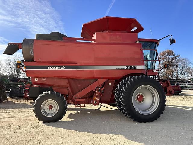 Image of Case IH 2388 equipment image 1