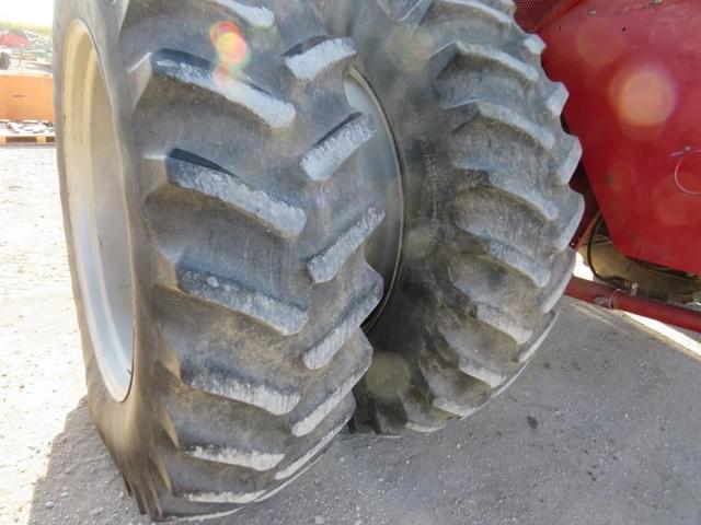 Image of Case IH 2388 equipment image 2