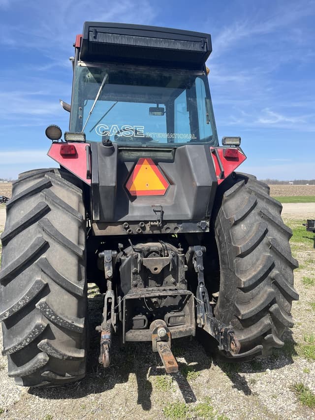 Image of Case IH 2394 equipment image 4