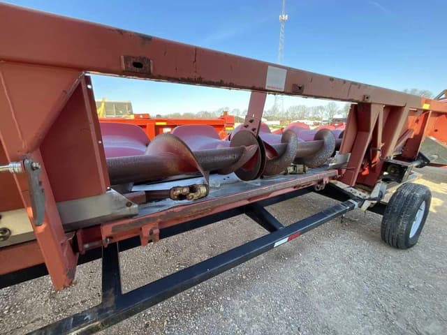 Image of Case IH 2408 equipment image 2