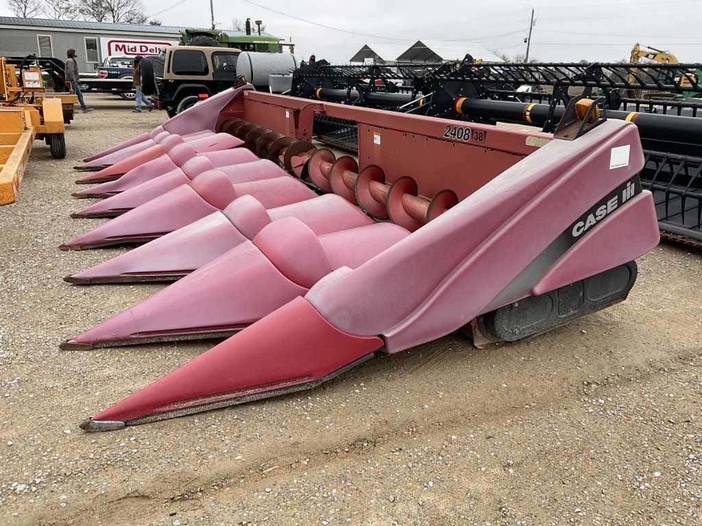 Case IH 2408 Equipment Image0