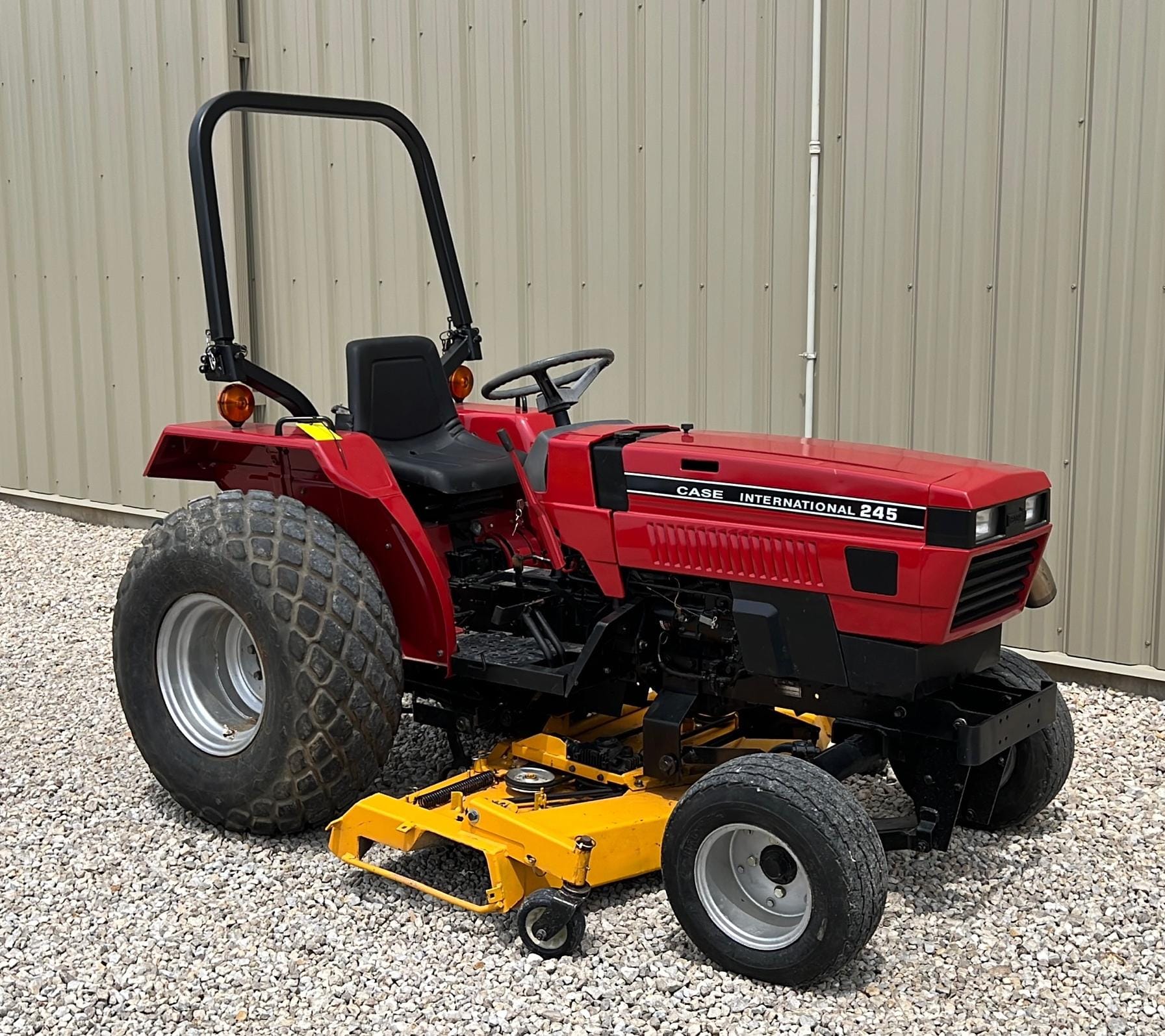 Main image Case IH 245