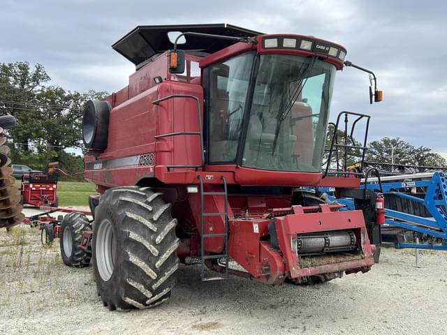 Image of Case IH 2588 equipment image 3