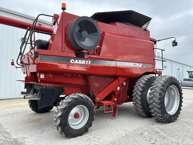 Image of Case IH 2588 equipment image 4