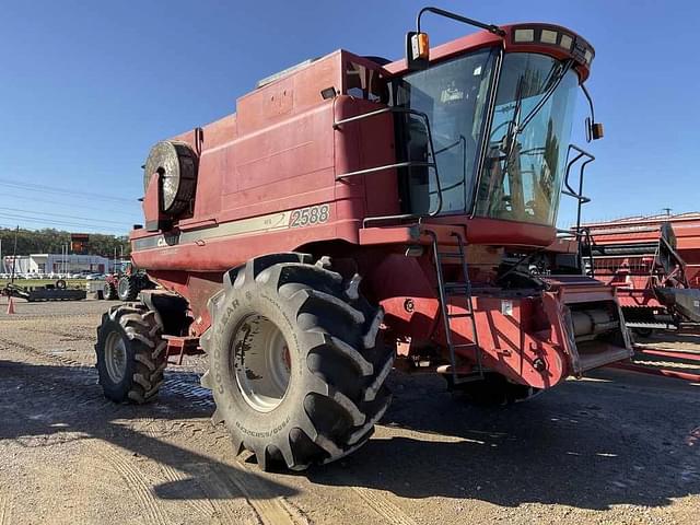 Image of Case IH 2588 equipment image 4