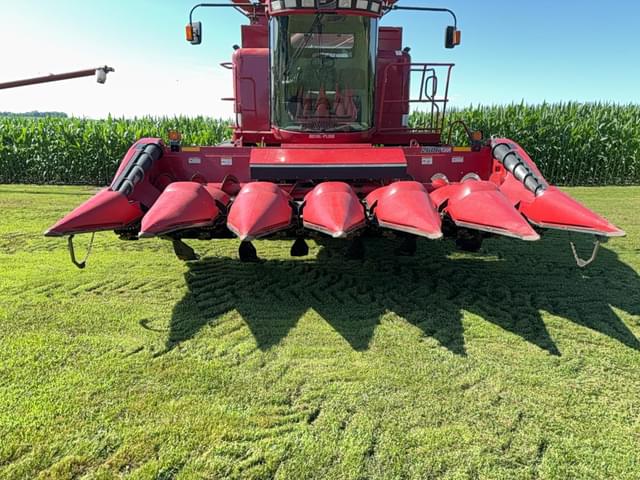 Image of Case IH 2606 equipment image 2