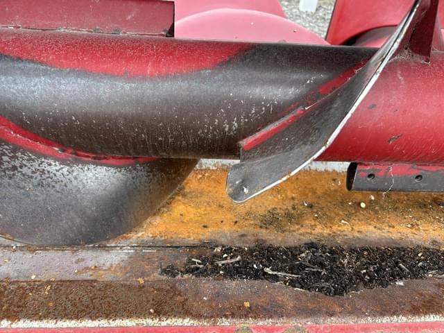 Image of Case IH 2608 equipment image 2