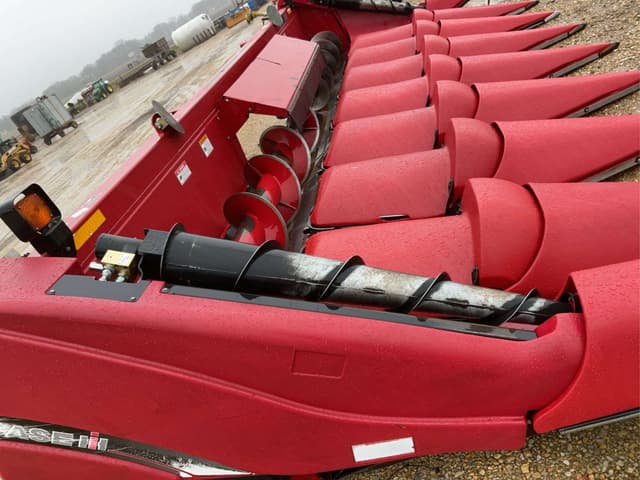 Image of Case IH 2608 equipment image 4