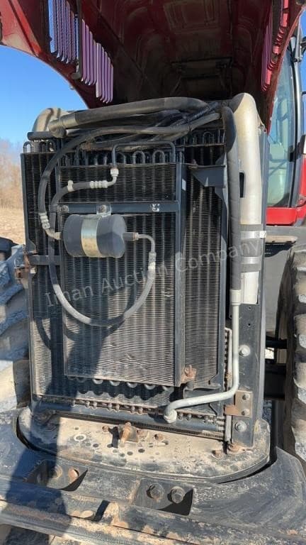 Image of Case IH Magnum 275 equipment image 4