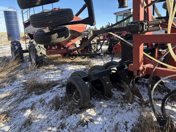 Image of Case IH 2812 equipment image 3